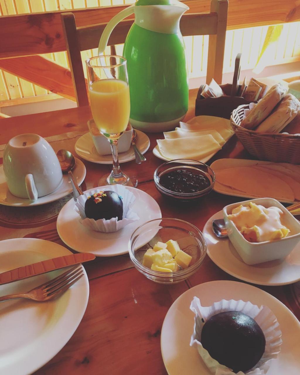 Hosteria Tricahue Пукон Экстерьер фото